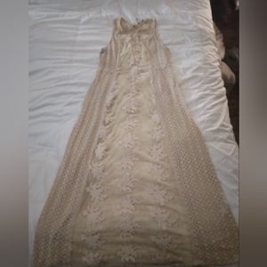 Forever 21 neutral embroidered lace mesh maxi